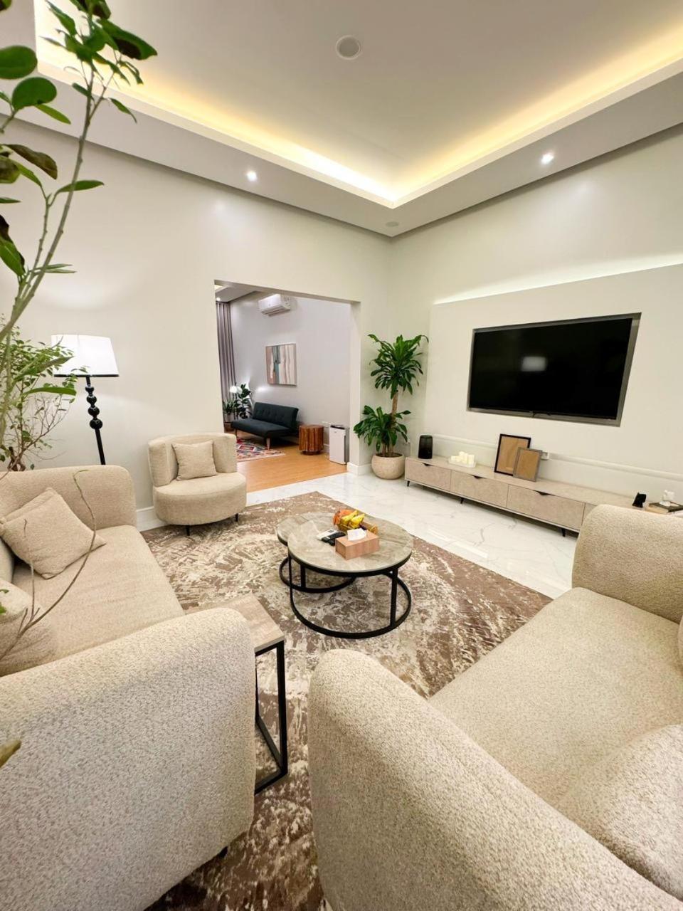 Apartment مودرن مقابلة البوليفارد